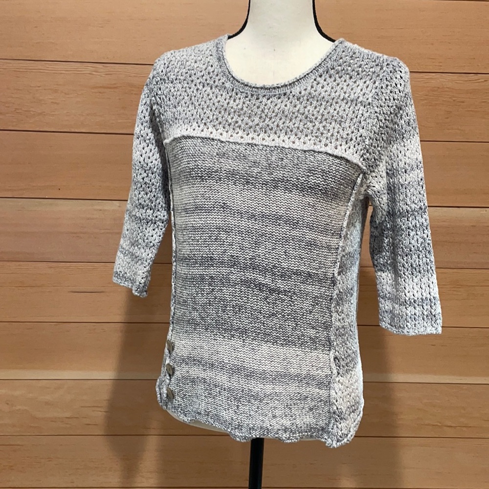 Habitat 3/4 Length Sleeve Sweater Size Small